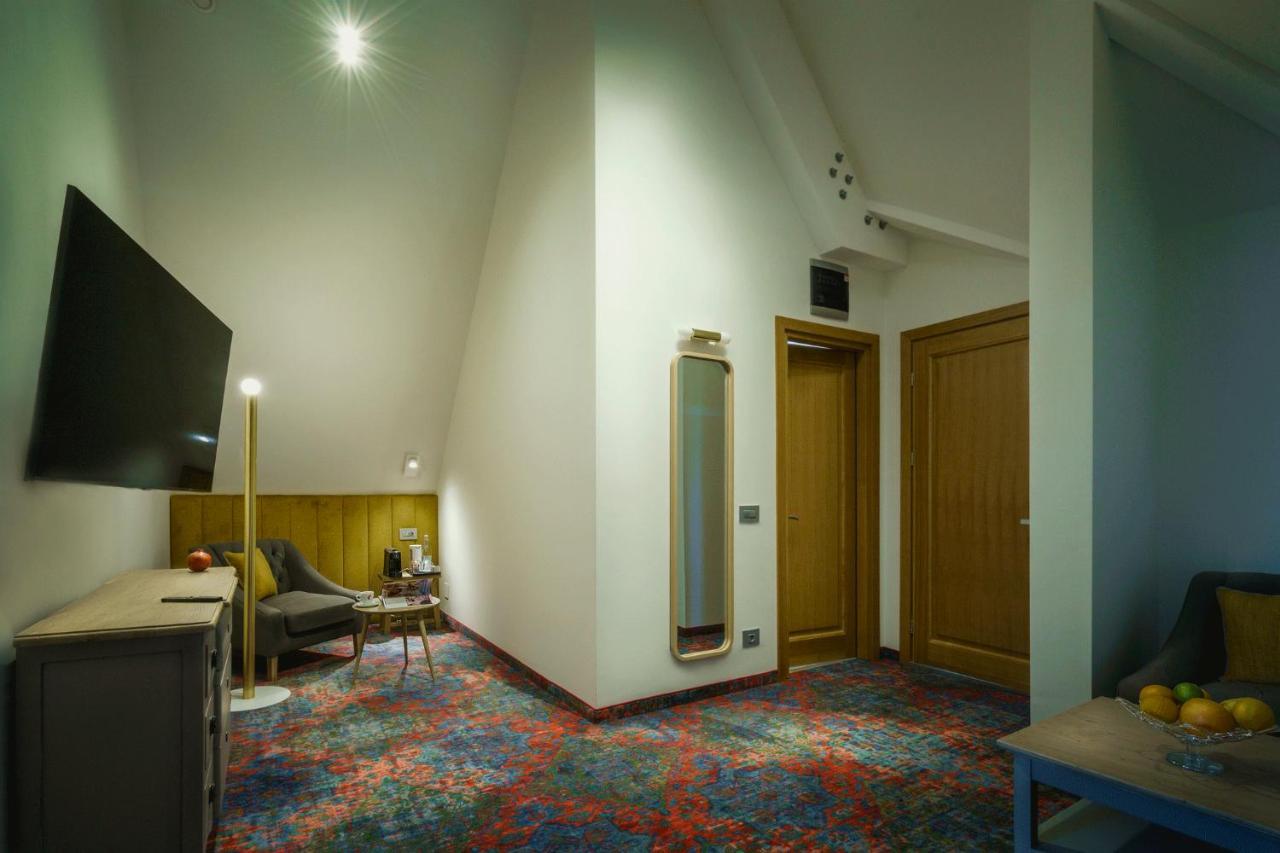 La Boheme Boutique Casa Soare Ξενοδοχείο Βουκουρέστι Εξωτερικό φωτογραφία